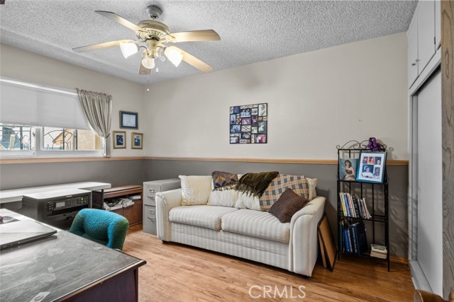 21041 Lanark Street, Canoga Park CA: https://media.crmls.org/medias/ea545b06-fa0f-4f6c-8ef8-0500d1205329.jpg