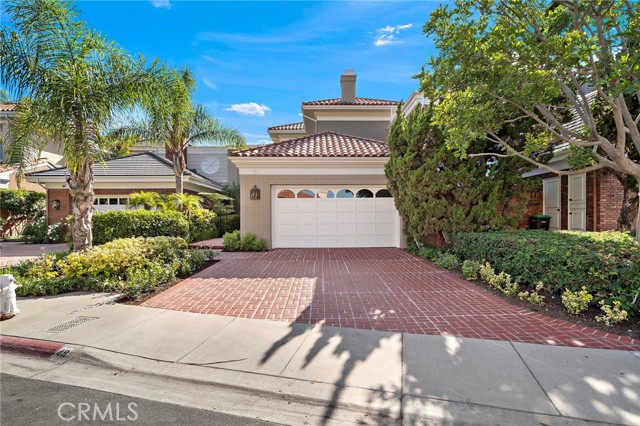 48 Belcourt Drive, Newport Beach CA: https://media.crmls.org/medias/ea55d75e-4303-4acf-acb4-d67df2cb559e.jpg