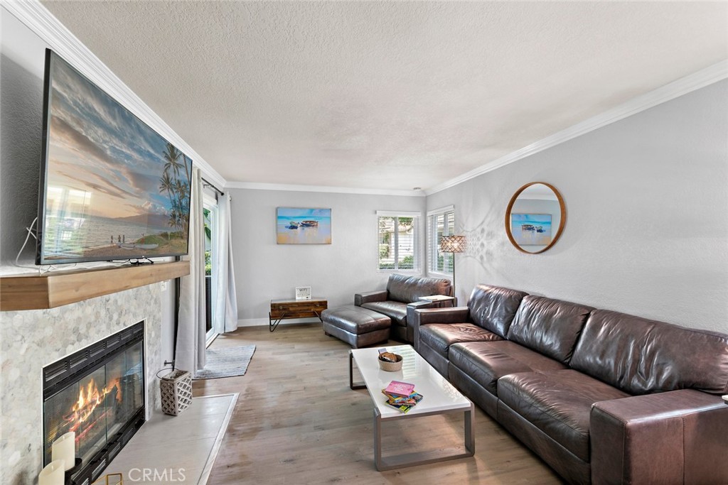 Ea56e9c8 3b4a 43ec A460 8e9dea64f38a