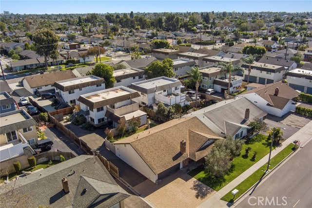 Detail Gallery Image 39 of 41 For 2048 Garden Ln, Costa Mesa,  CA 92627 - – Beds | – Baths