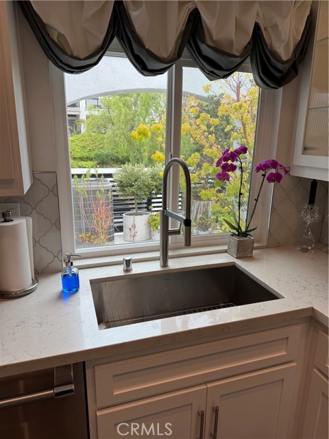 Detail Gallery Image 28 of 29 For 28185 via Luis, Laguna Niguel,  CA 92677 - 2 Beds | 2 Baths