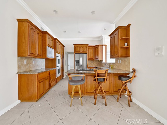 Detail Gallery Image 8 of 46 For 8309 Hillside Rd, Alta Loma,  CA 91701 - 3 Beds | 3 Baths
