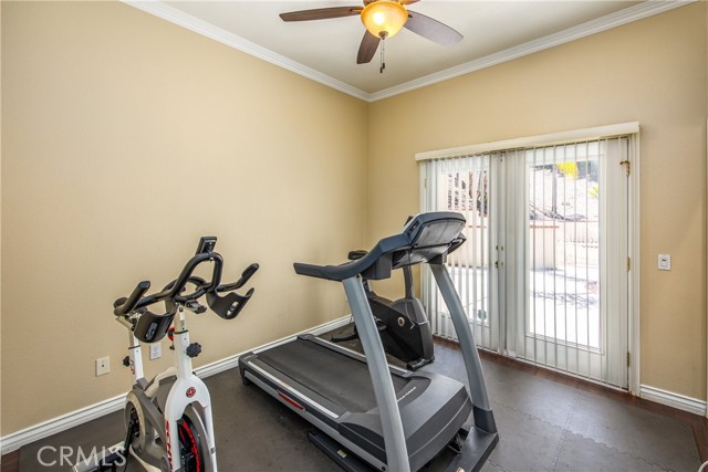 Detail Gallery Image 27 of 65 For 652 Fairway Dr, Redlands,  CA 92373 - 5 Beds | 4/1 Baths