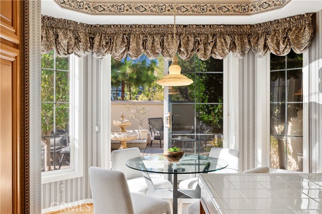 41 Chandon, Newport Coast CA: https://media.crmls.org/medias/ea5a8db5-e22f-4ae3-a489-070f70d0ce01.jpg