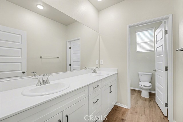 Detail Gallery Image 10 of 23 For 28506 via Priorat, Temecula,  CA 92591 - 4 Beds | 3 Baths