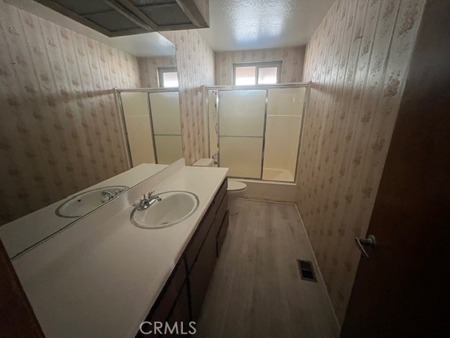 Detail Gallery Image 8 of 11 For 2628 Beechwood, –,  CA 93222 - 3 Beds | 2 Baths