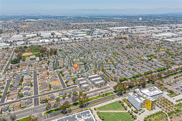 955 Blackberry Lane, Carson CA: https://media.crmls.org/medias/ea5cea80-c9fb-4dbf-82aa-5206034f9917.jpg