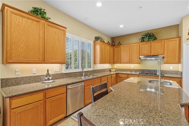 Detail Gallery Image 13 of 39 For 1195 Pamplona, Riverside,  CA 92508 - 4 Beds | 3/1 Baths