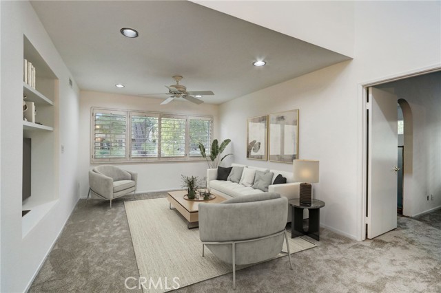 Detail Gallery Image 19 of 62 For 18130 Andrea Cir #1,  Northridge,  CA 91325 - 3 Beds | 2/1 Baths