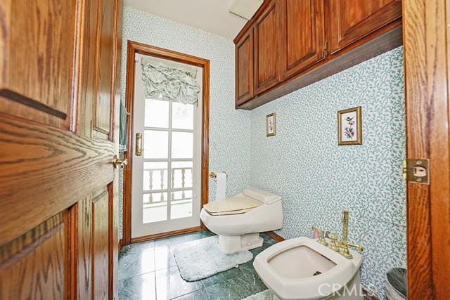 9752 Rangeview Drive, Santa Ana CA: https://media.crmls.org/medias/ea5e013d-e6b5-4b15-ab06-f723c50853ec.jpg
