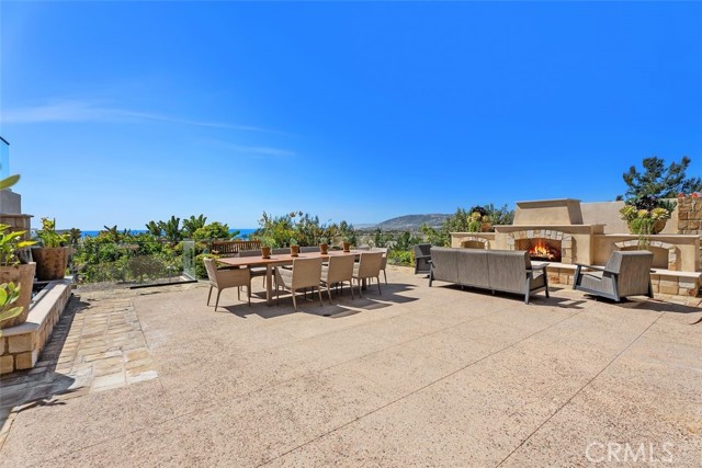 35 Shoreline Drive, Dana Point CA: https://media.crmls.org/medias/ea5f5d36-430e-4a6b-8862-701cba036ae8.jpg