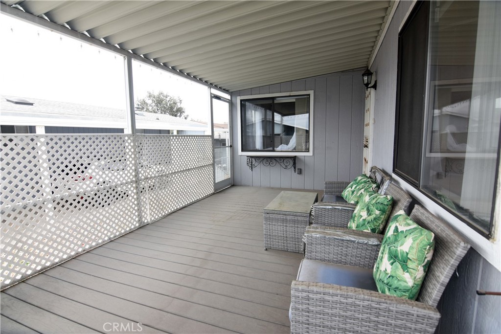 MLS #CV25261947 image #1