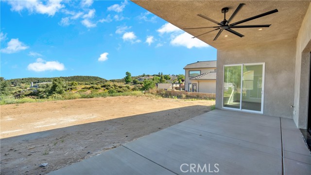 Detail Gallery Image 6 of 53 For 38295 Wild Poppy Lane, Yucaipa,  CA 92399 - 4 Beds | 3/1 Baths