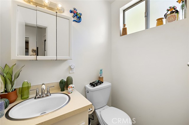 1107 Okoboji Drive, Arcadia CA: https://media.crmls.org/medias/ea603118-db2b-4016-b26f-bdf3b4dfbfa6.jpg