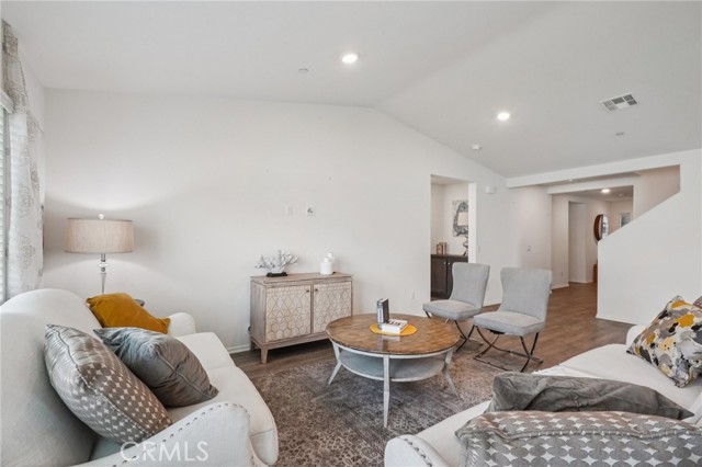 873 Canopy Lane, San Jacinto CA: https://media.crmls.org/medias/ea609db8-245a-4a89-92e0-5cd5bfb8d2af.jpg