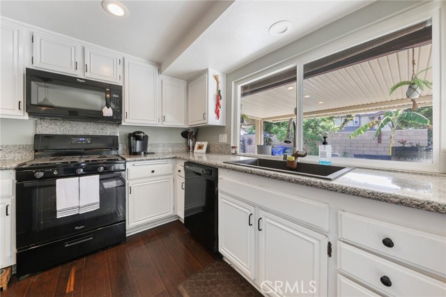 Detail Gallery Image 15 of 52 For 1184 E Meadow Wood Dr, Covina,  CA 91724 - 3 Beds | 2 Baths