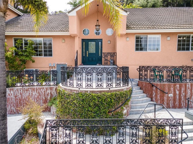 15360 Del Gado Drive, Sherman Oaks, CA, 91403 15360 Del Gado Drive, Sherman Oaks, CA, 91403