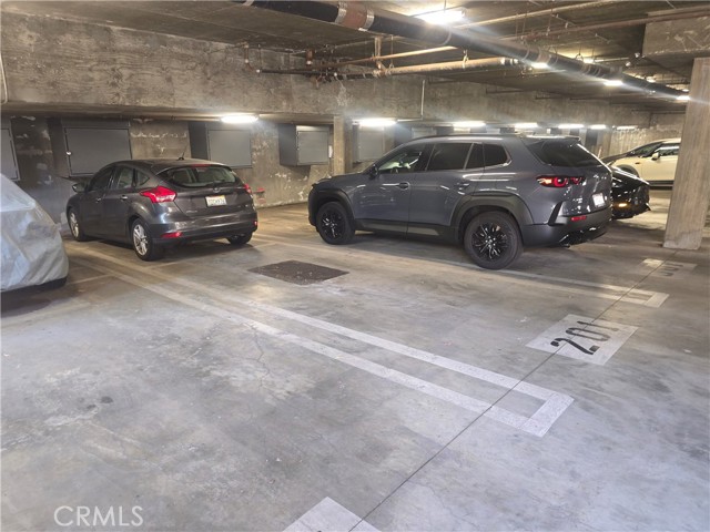 Detail Gallery Image 20 of 26 For 14347 Albers St #301,  Sherman Oaks,  CA 91401 - 2 Beds | 2 Baths