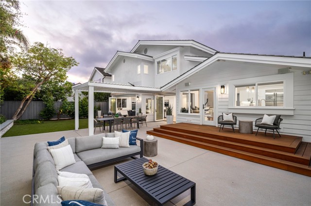 Detail Gallery Image 30 of 52 For 1969 Port Dunleigh Cir, Newport Beach,  CA 92660 - 5 Beds | 4 Baths