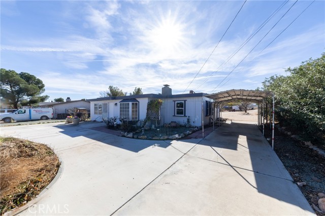 Detail Gallery Image 2 of 31 For 12514 Magnolia Ave, Victorville,  CA 92395 - 2 Beds | 1 Baths