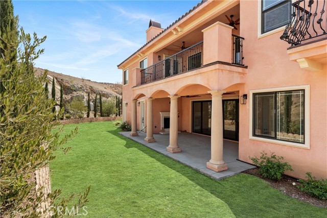 17190 Small Canyon Lane, Riverside CA: https://media.crmls.org/medias/ea642f6a-fec8-4d56-8f30-99d152ebb789.jpg