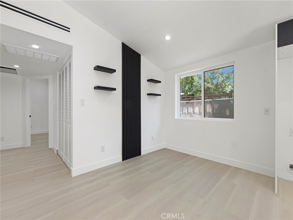 MLS #SR25255351 image #7