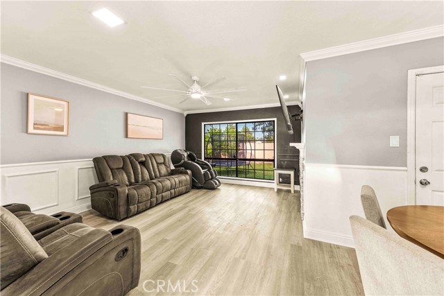 Detail Gallery Image 9 of 39 For 15534 Carfax, Bellflower,  CA 90706 - 3 Beds | 2 Baths