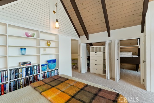 27280 Peninsula Drive, Lake Arrowhead CA: https://media.crmls.org/medias/ea696eb5-8453-4396-a2bd-5445f25ffe6a.jpg