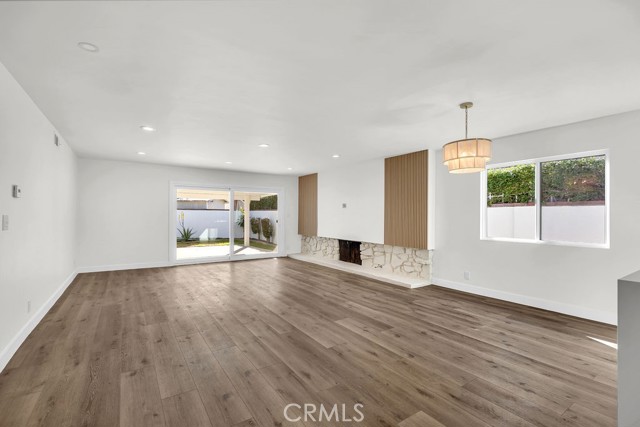 Detail Gallery Image 5 of 31 For 4672 Ironwood, Seal Beach,  CA 90740 - 4 Beds | 2 Baths