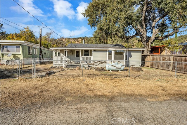 Detail Gallery Image 16 of 23 For 12940 1st St, Clearlake Oaks,  CA 95423 - 2 Beds | 2 Baths