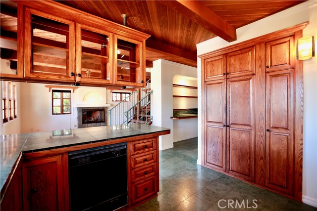 Detail Gallery Image 9 of 45 For 28817 Top of the World Dr, Laguna Beach,  CA 92651 - 2 Beds | 3 Baths