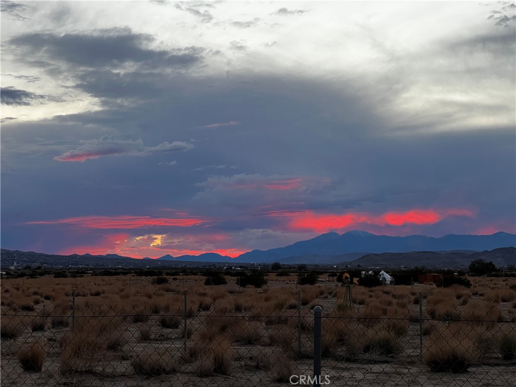 MLS #OC25244516 image #30