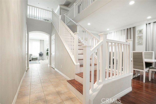 12134 Via Santa Marta, Sylmar CA: https://media.crmls.org/medias/ea6bded7-e093-4d7e-8411-8f278335ec97.jpg