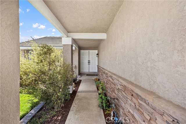 Detail Gallery Image 2 of 27 For 25492 Buckwood, Lake Forest,  CA 92630 - 4 Beds | 2/1 Baths