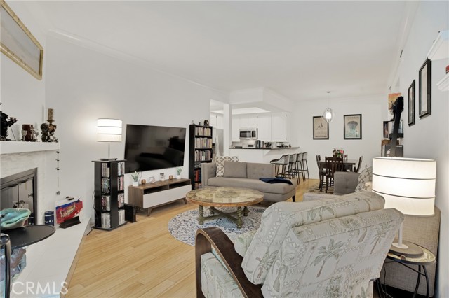 8675 Falmouth Avenue, Playa del Rey CA: https://media.crmls.org/medias/ea6c0eae-02fe-48a5-866e-8743c9959391.jpg