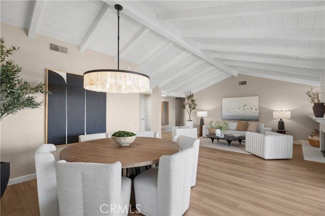 Detail Gallery Image 9 of 34 For 31 Carmel Bay Dr, Corona Del Mar,  CA 92625 - 4 Beds | 2/1 Baths