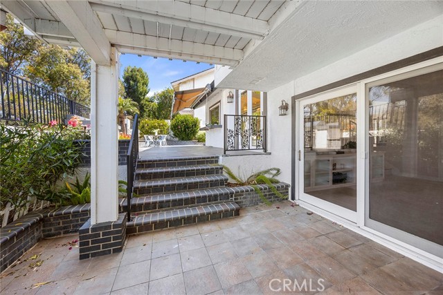 Image 47 of 59 For 897 Kings Canyon Road