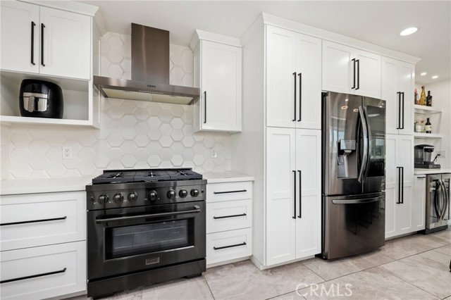 Detail Gallery Image 14 of 46 For 5099 Vista Del Amigo, Yorba Linda,  CA 92886 - 4 Beds | 3 Baths