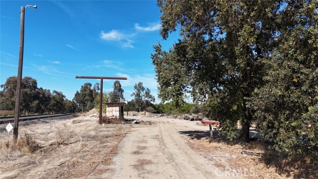 6038 Anita Road, Chico CA: https://media.crmls.org/medias/ea6ef4aa-d99b-4816-899b-00a047b4ef3c.jpg