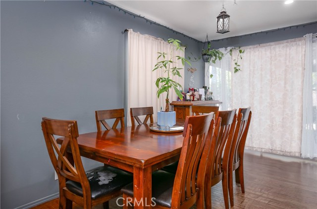 Detail Gallery Image 6 of 19 For 1017 W Avenue H8, Lancaster,  CA 93534 - 4 Beds | 2 Baths