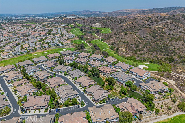 18956 Northern Dancer Lane, Yorba Linda CA: https://media.crmls.org/medias/ea6f9260-880b-4f13-96b9-4b81475dfcd6.jpg