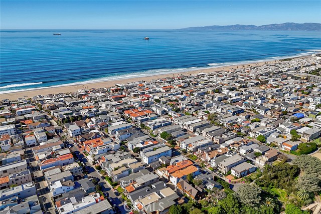 Detail Gallery Image 41 of 44 For 456 30th St, Manhattan Beach,  CA 90266 - 3 Beds | 2 Baths