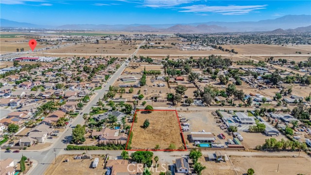 27301 Helene Way, Menifee CA: https://media.crmls.org/medias/ea705b74-33fc-4ed7-93c4-994c84152763.jpg
