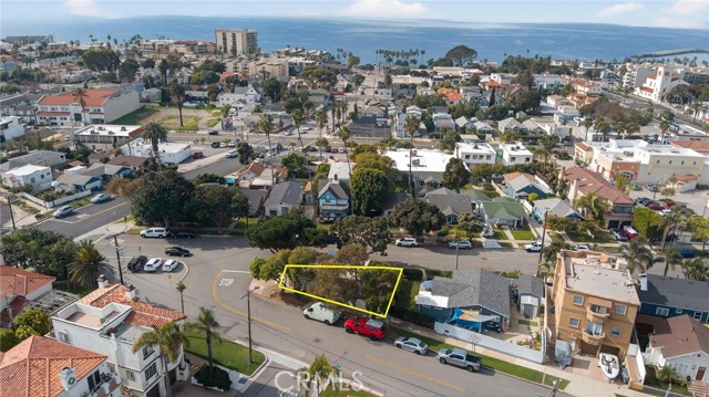Detail Gallery Image 35 of 38 For 318 S Francisca Ave, Redondo Beach,  CA 90277 - 1 Beds | 2 Baths