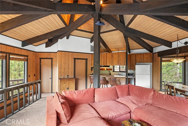 1281 Sand Canyon, Big Bear Lake CA: https://media.crmls.org/medias/ea7172f5-aa30-4c7c-8d2b-aec089af2ab8.jpg