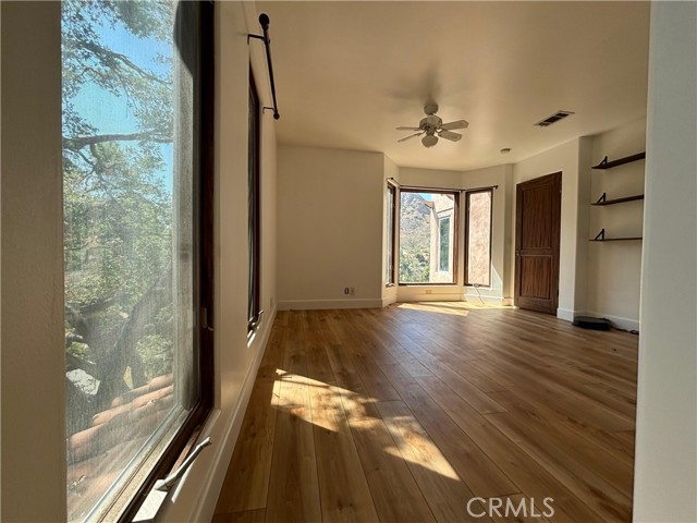 Detail Gallery Image 22 of 30 For 2045 Lookout Dr, Agoura Hills,  CA 91301 - 2 Beds | 2/1 Baths