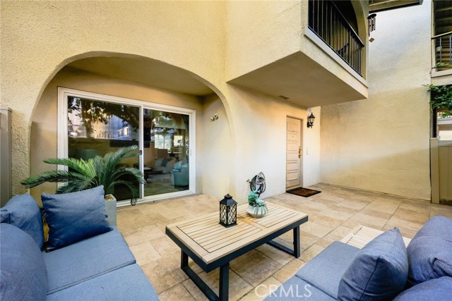 Detail Gallery Image 3 of 20 For 2441 Loma Vista, Pasadena,  CA 91104 - 3 Beds | 2/1 Baths
