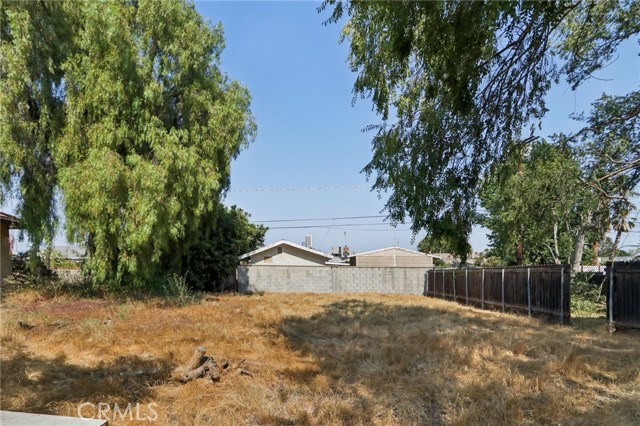 8040 Troost Avenue, North Hollywood CA: https://media.crmls.org/medias/ea72aeed-d78a-4ba8-9573-4f9758d2506f.jpg