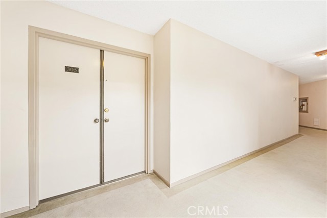 Detail Gallery Image 3 of 24 For 1037 N Vista St #305,  West Hollywood,  CA 90046 - 2 Beds | 2 Baths