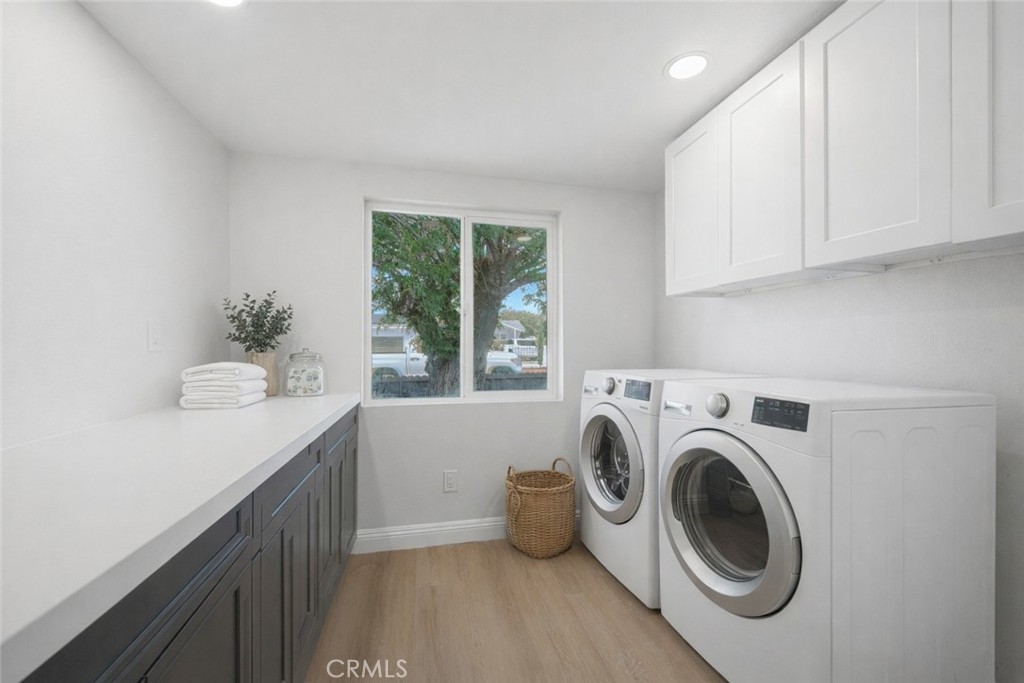 749 N Midway - photo 7